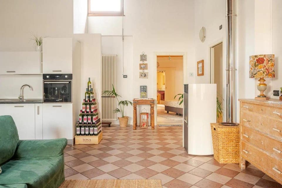 Day, Kitchen or kitchenette, Living room, Seating area, oven