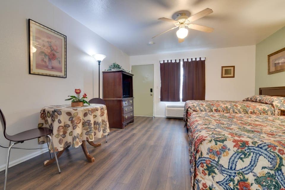 Loveland Vacation Rental: Pets Welcome Apartment in Loveland