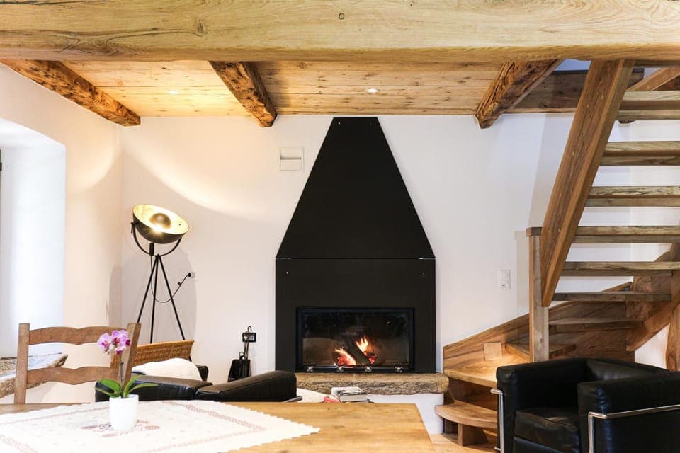 Living room, Seating area, flat iron