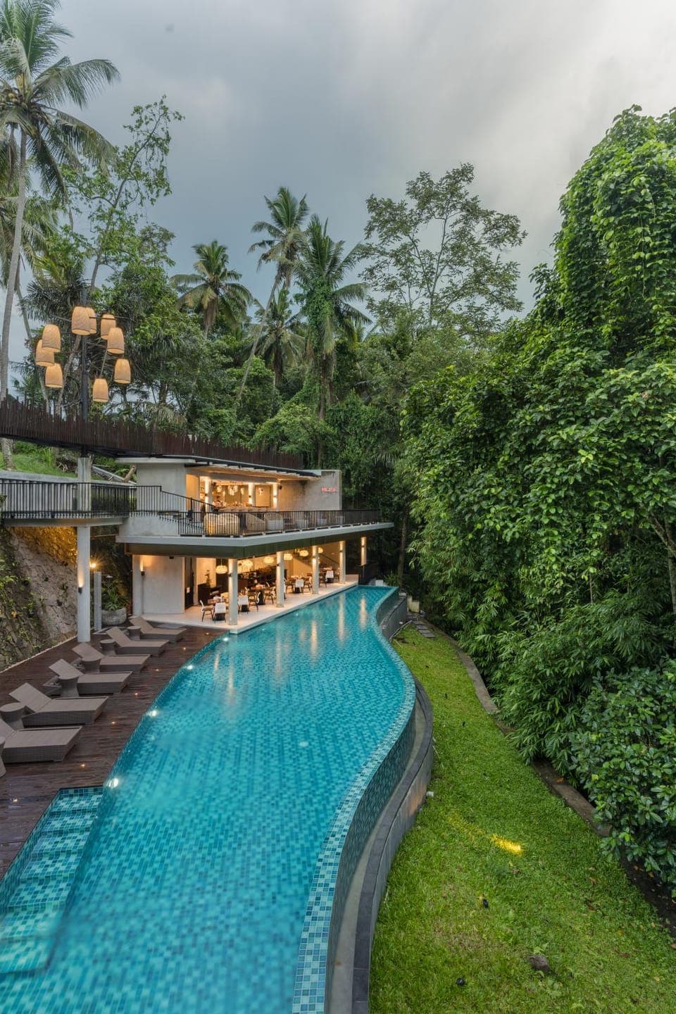 Restaurant/places to eat, Lounge or bar, Dining area, Pool view, Area and facilities, Swimming pool