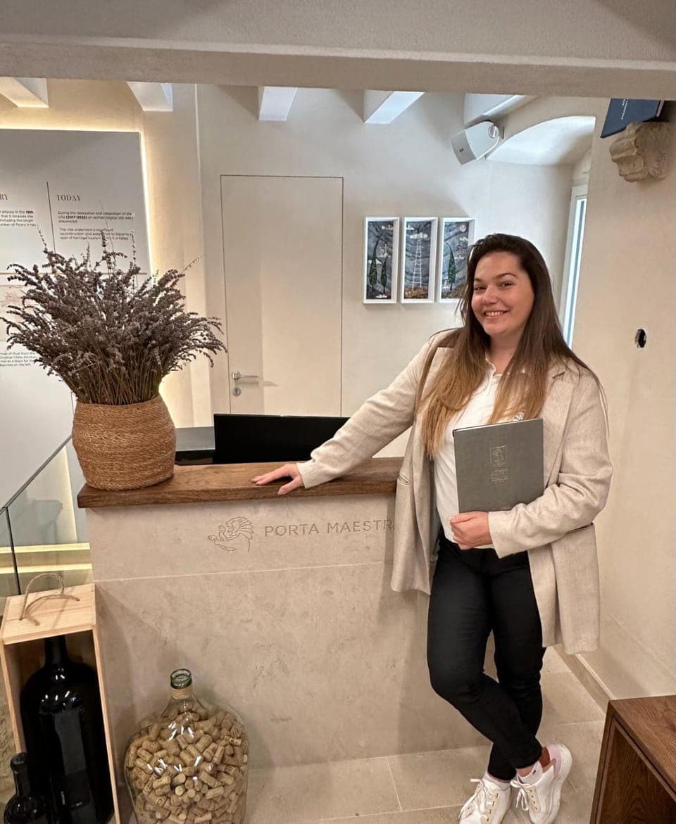 Property building, Lobby or reception