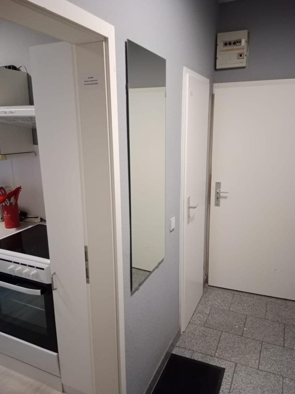 Facade/entrance, Kitchen or kitchenette, pet friendly, stove