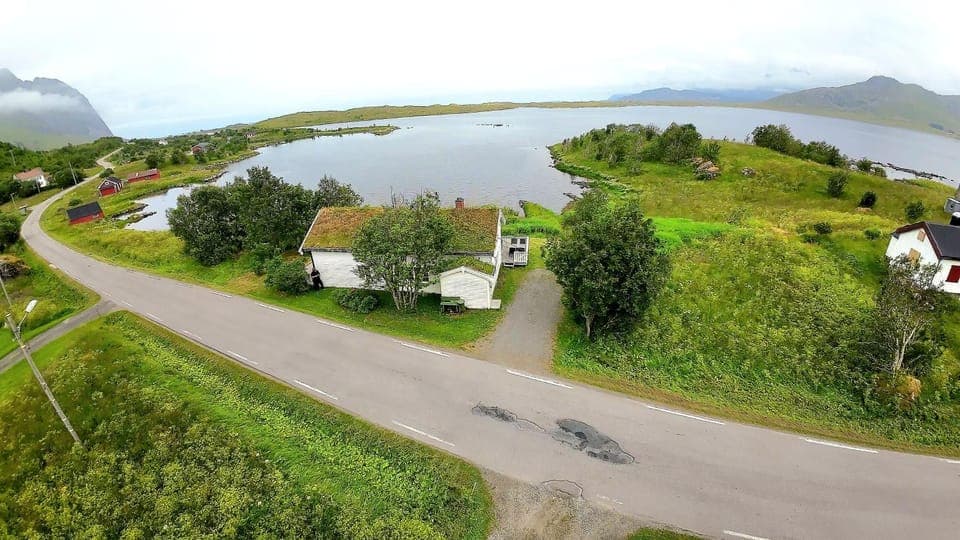 Day, Neighbourhood, Natural landscape, Bird's eye view, Sea view