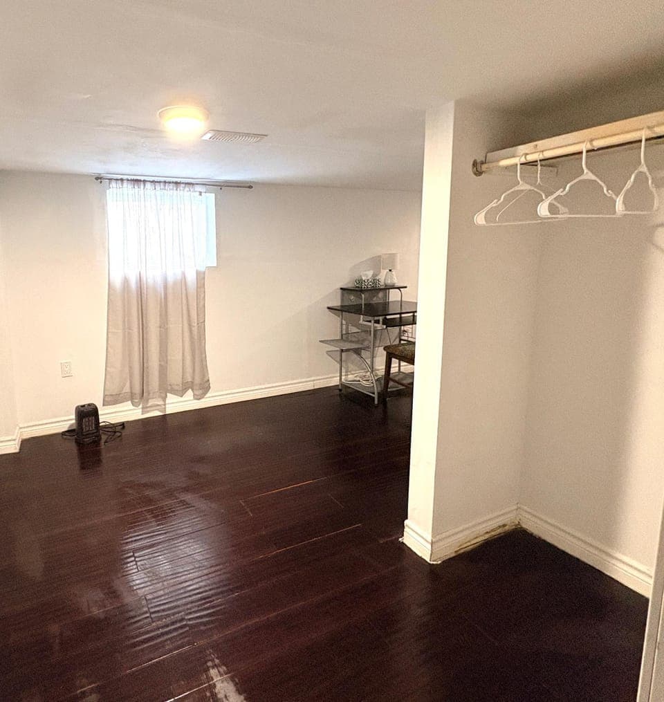 Albert Housing Vacation rental in Windsor