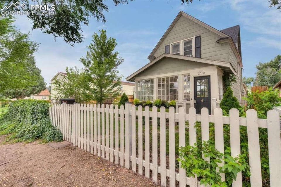 Property building, Spring, Day