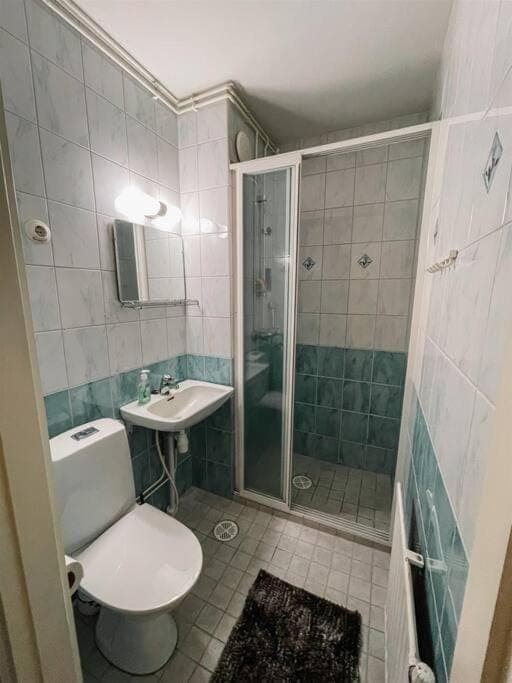 Toilet, Bathroom