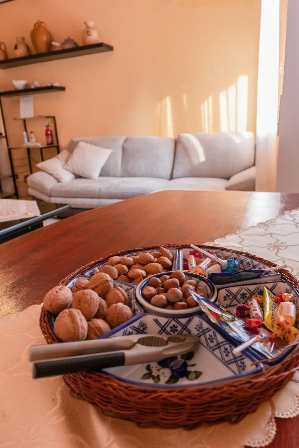 Food close-up, Living room, Food and drinks, Seating area, Food