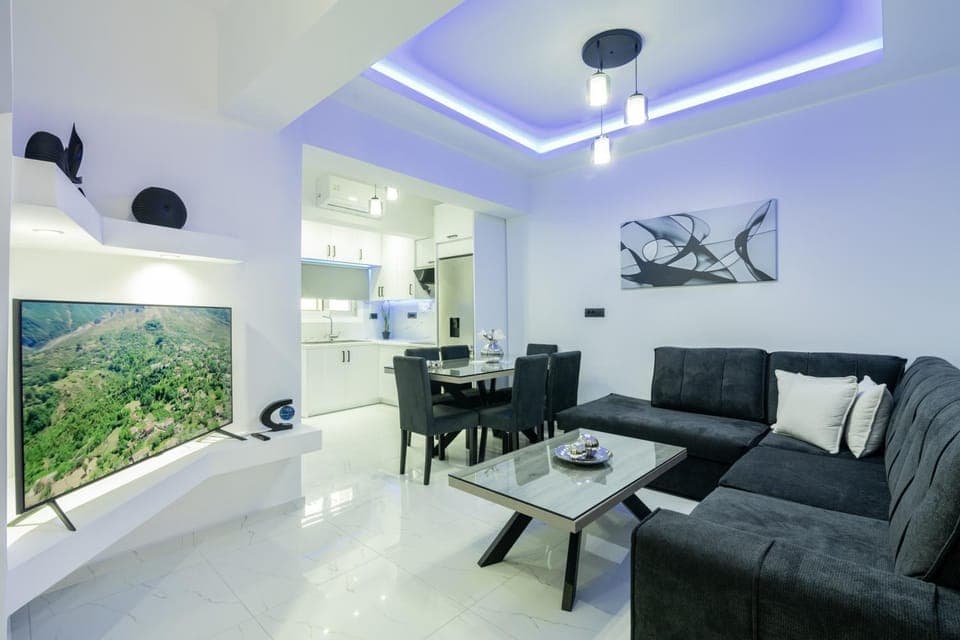 TV and multimedia, Living room, Seating area