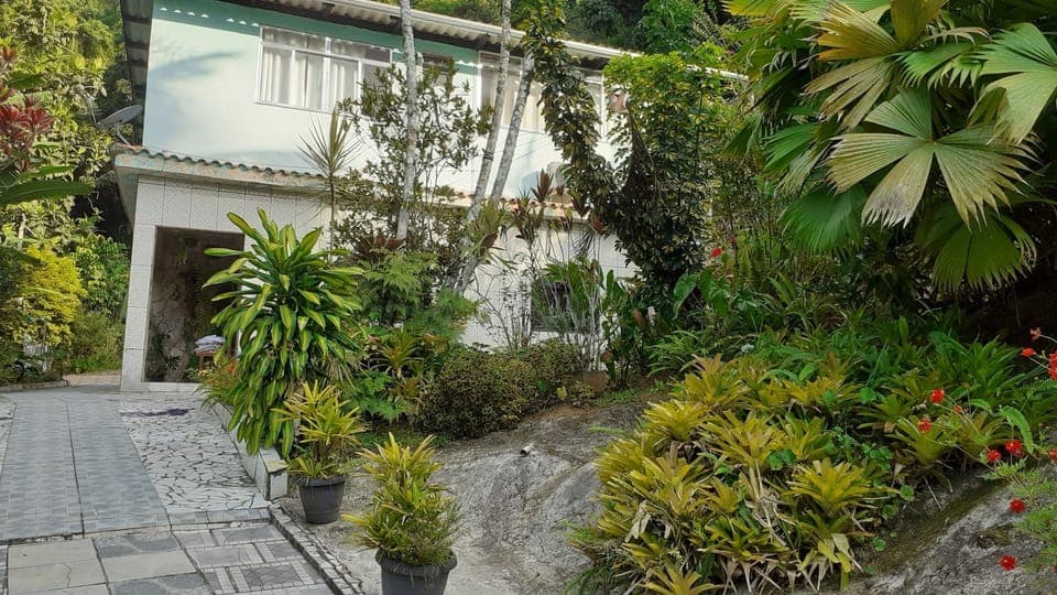 Property building, Garden