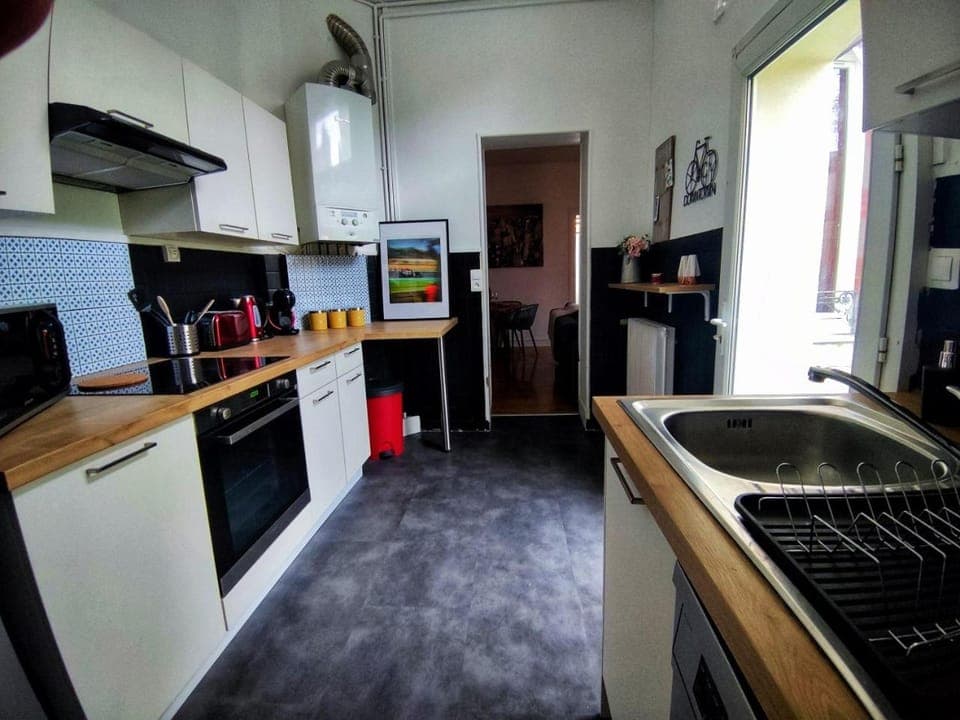 Kitchen or kitchenette, dishwasher, minibar, pet friendly, stove