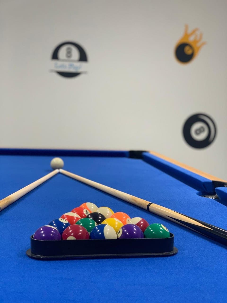 Billiard, Game Room