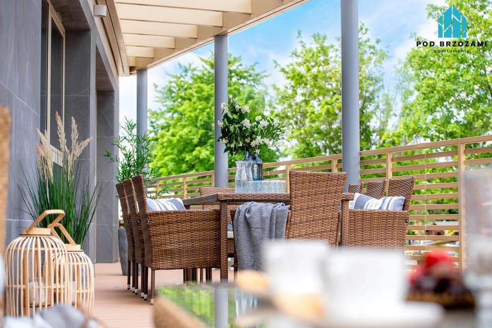 Patio, Balcony/Terrace, Seating area, Garden view