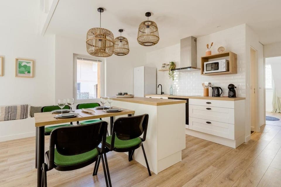 Coffee/tea facilities, Kitchen or kitchenette, Other, Dining area, minibar, pet friendly, stove, toaster