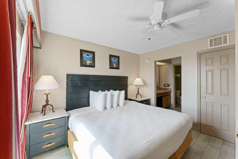 Metro Scottsdale Apartments 1 bd 1 ba PREMIUM Apartment in Paradise Valley