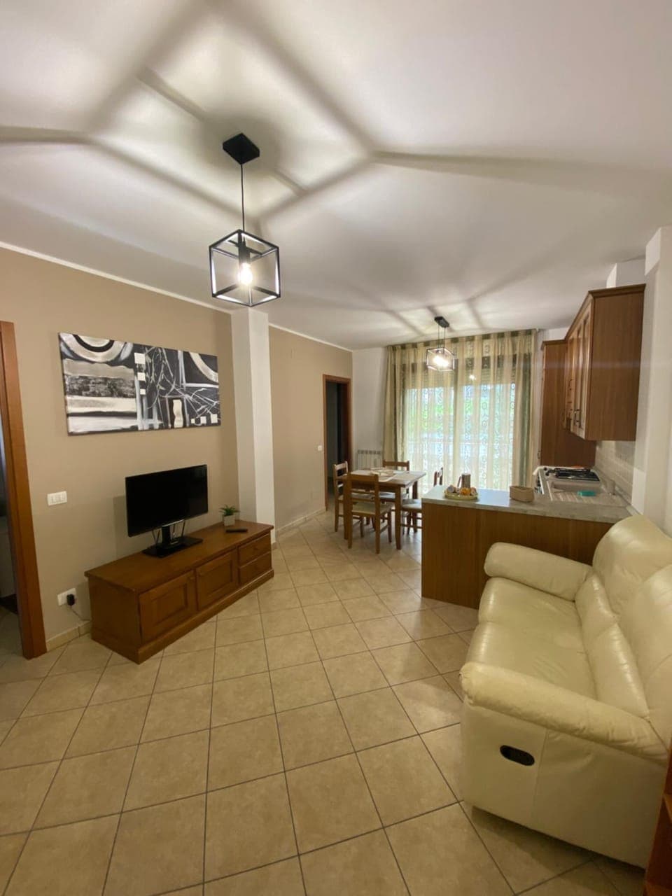 Communal lounge/ TV room, TV and multimedia, Evening entertainment