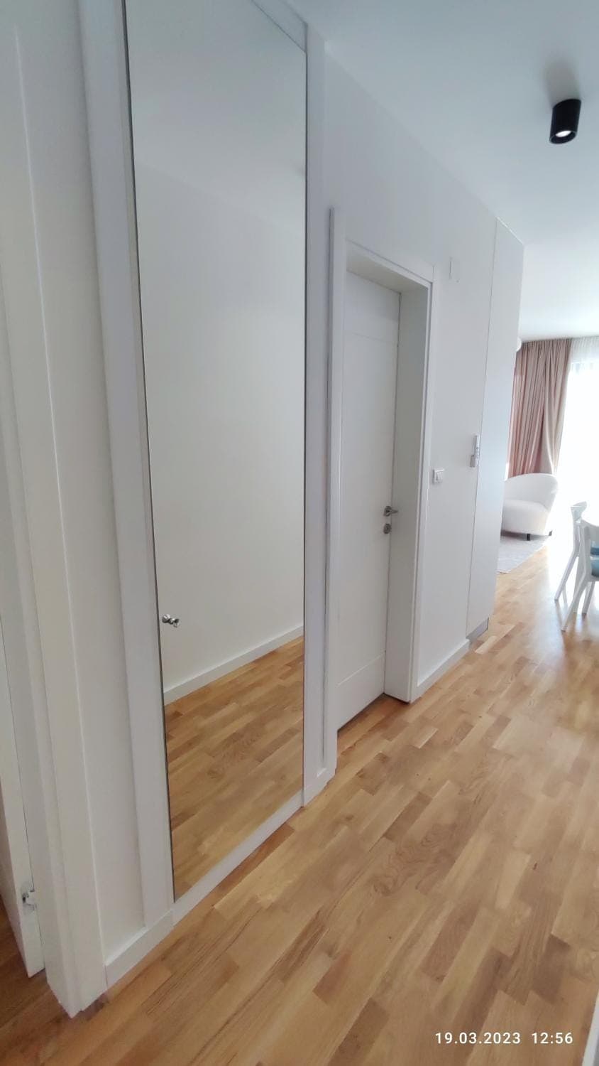 Photo of the whole room, wardrobe