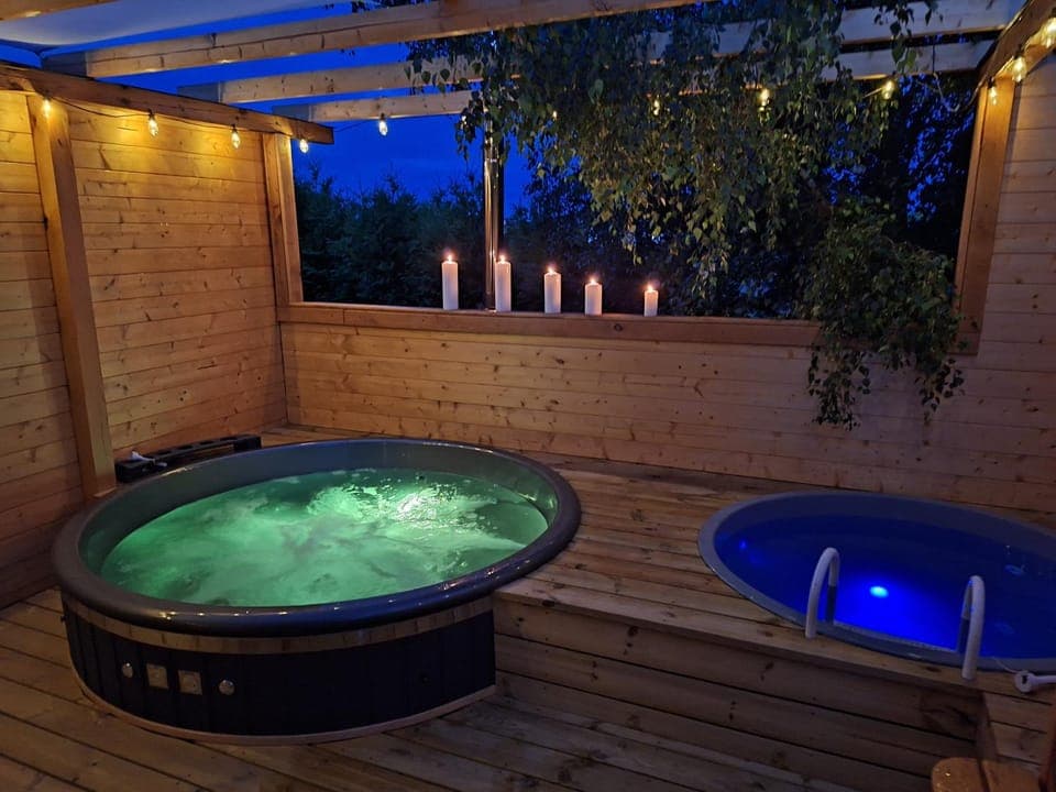 Night, Hot Tub, Spa and wellness centre/facilities