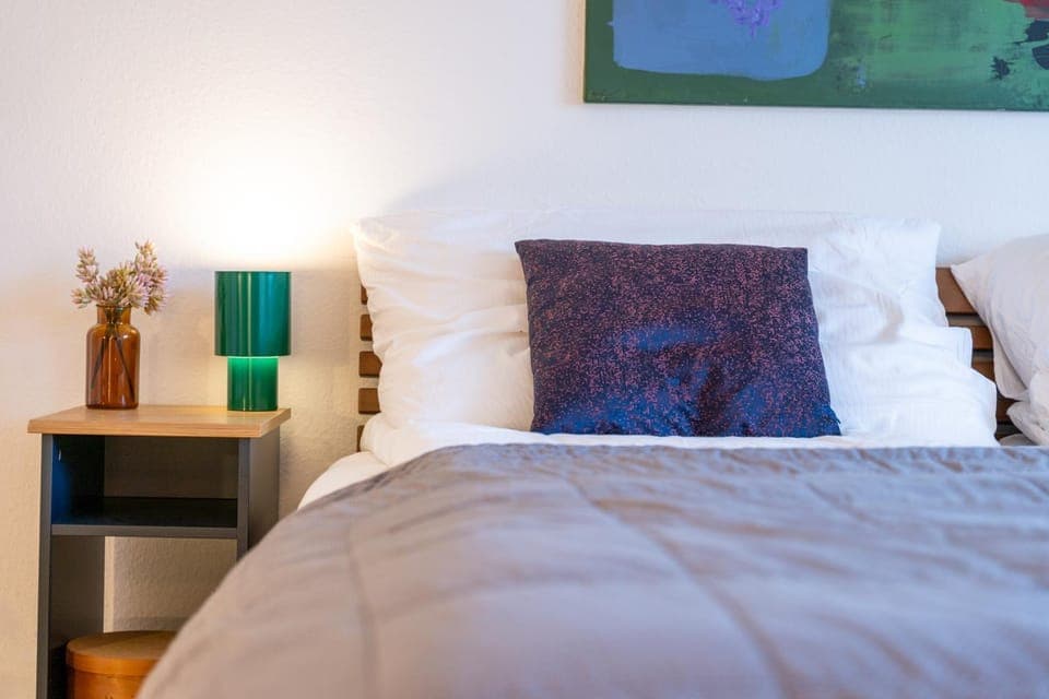 Bed, Photo of the whole room, Bedroom