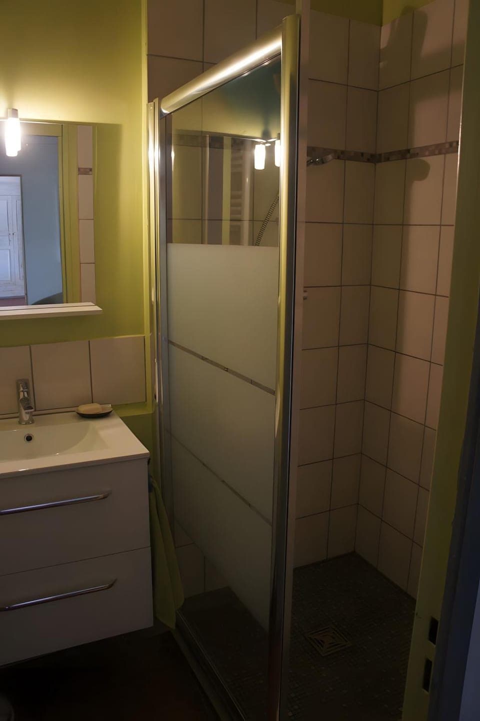 Bathroom, Living room