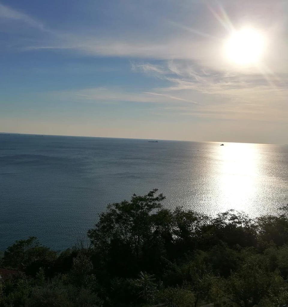 Nearby landmark, Sea view