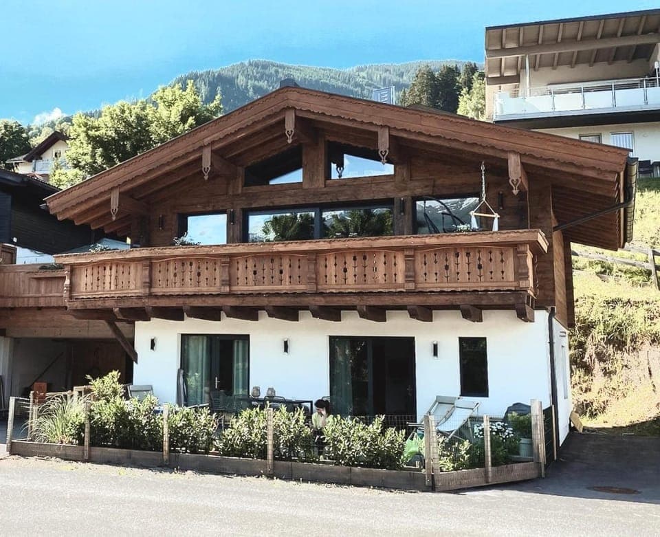 Property building, Summer, Other