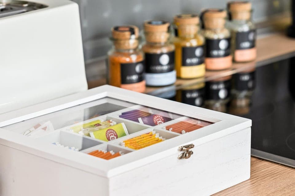 Kitchen or kitchenette, Food and drinks, Food