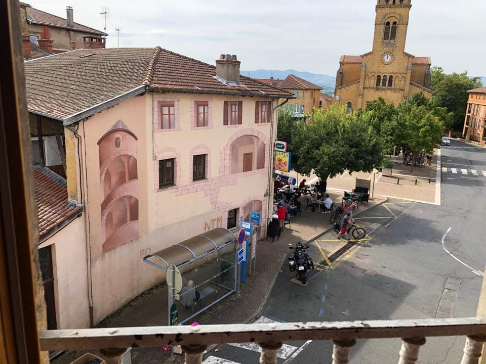 City view, Street view