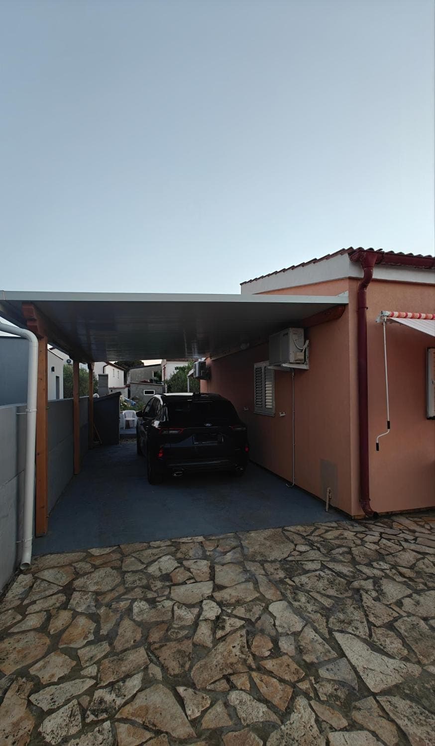 Studio apartman I mali apartman Apartment in Zadar County
