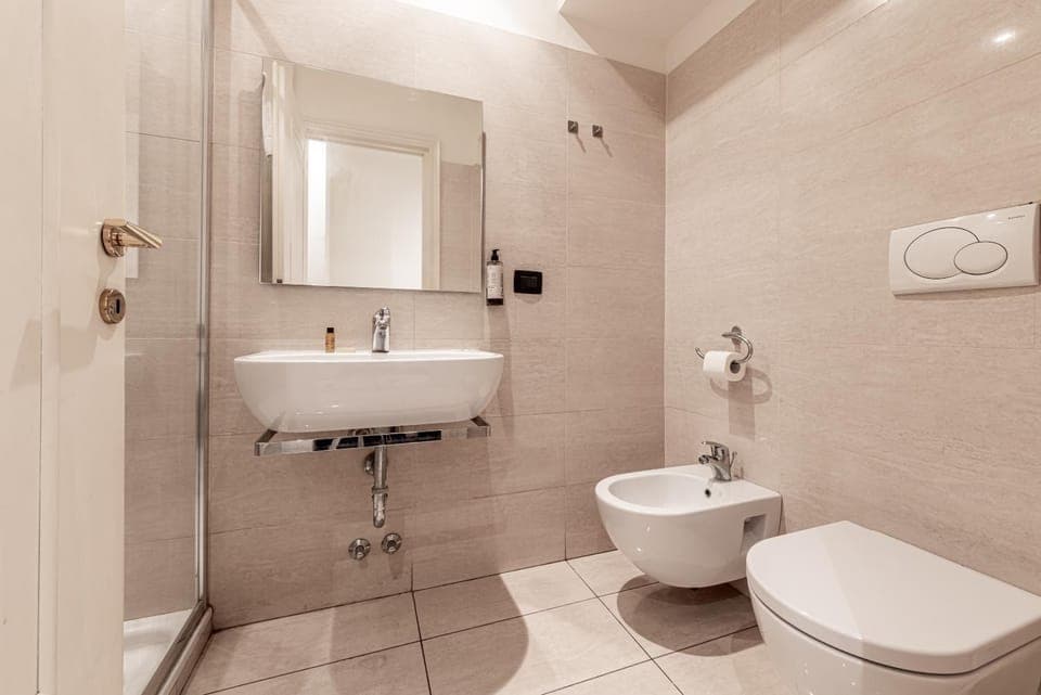 Shower, Toilet, Bathroom, bidet