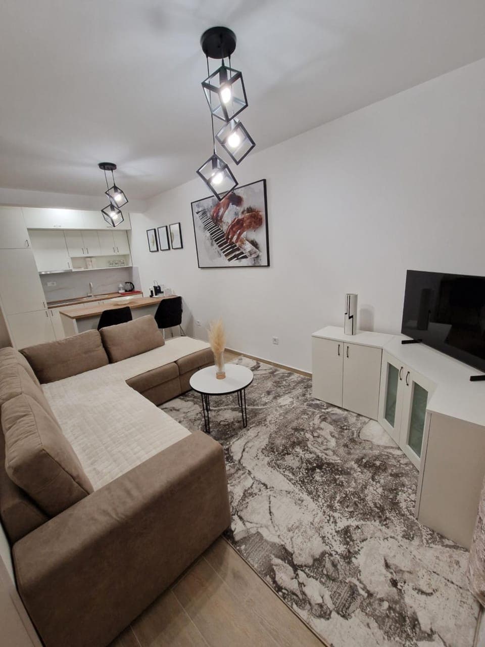 TV and multimedia, Living room, Seating area