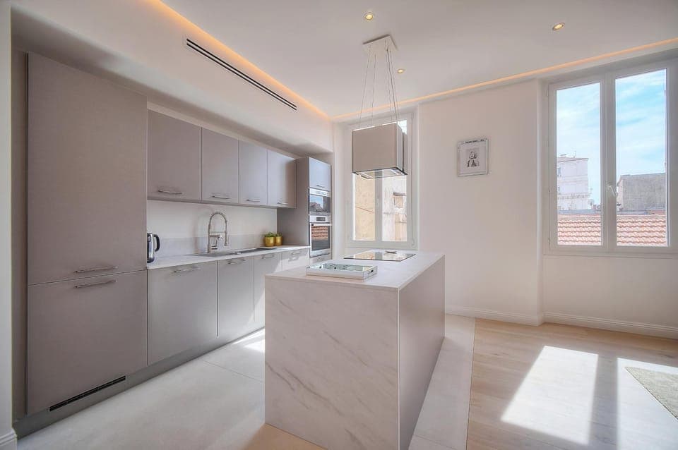 dishwasher, minibar, pet friendly, stove