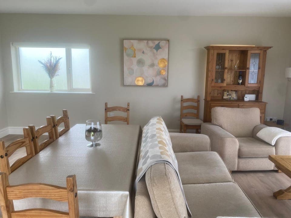 Ard Alainn Lodge, Adorable Setting, scenic views Apartment in County Kilkenny