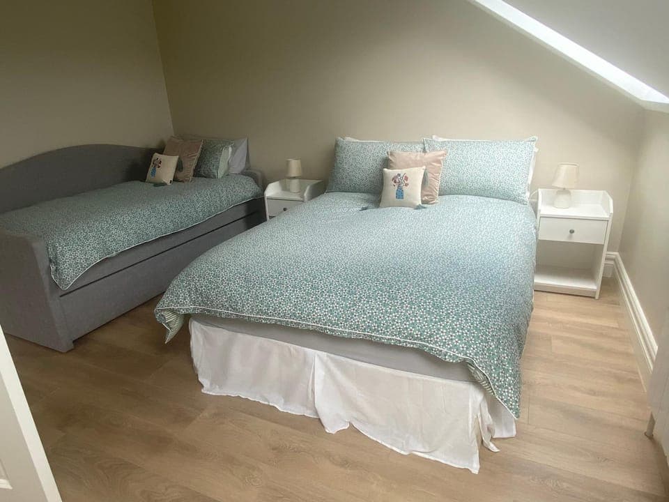 Ard Alainn Lodge, Adorable Setting, scenic views Apartment in County Kilkenny