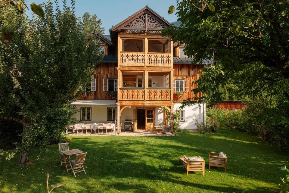 Property building, Day, Natural landscape, Garden