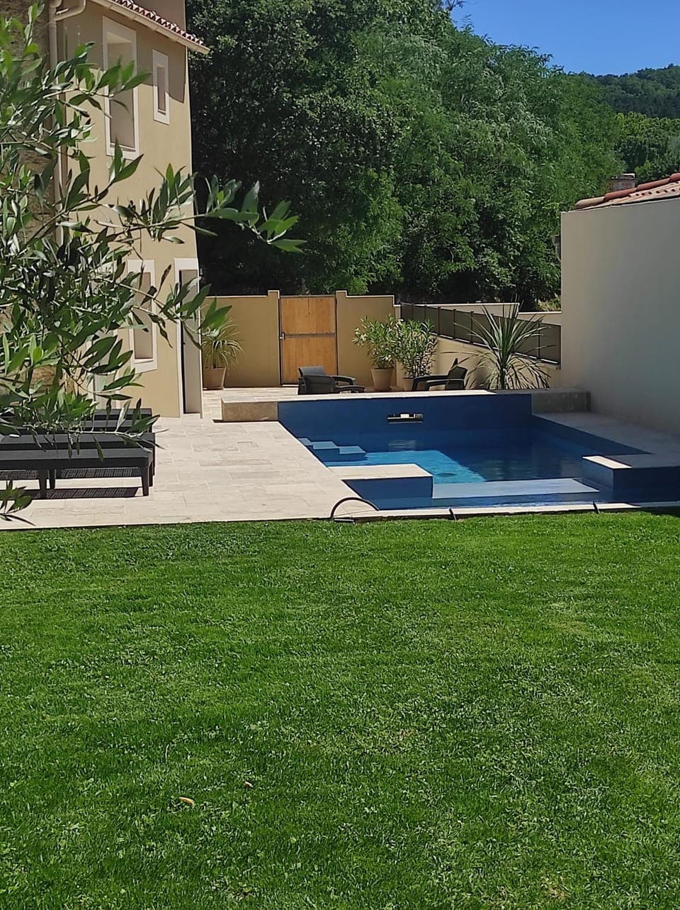 Garden, Swimming pool