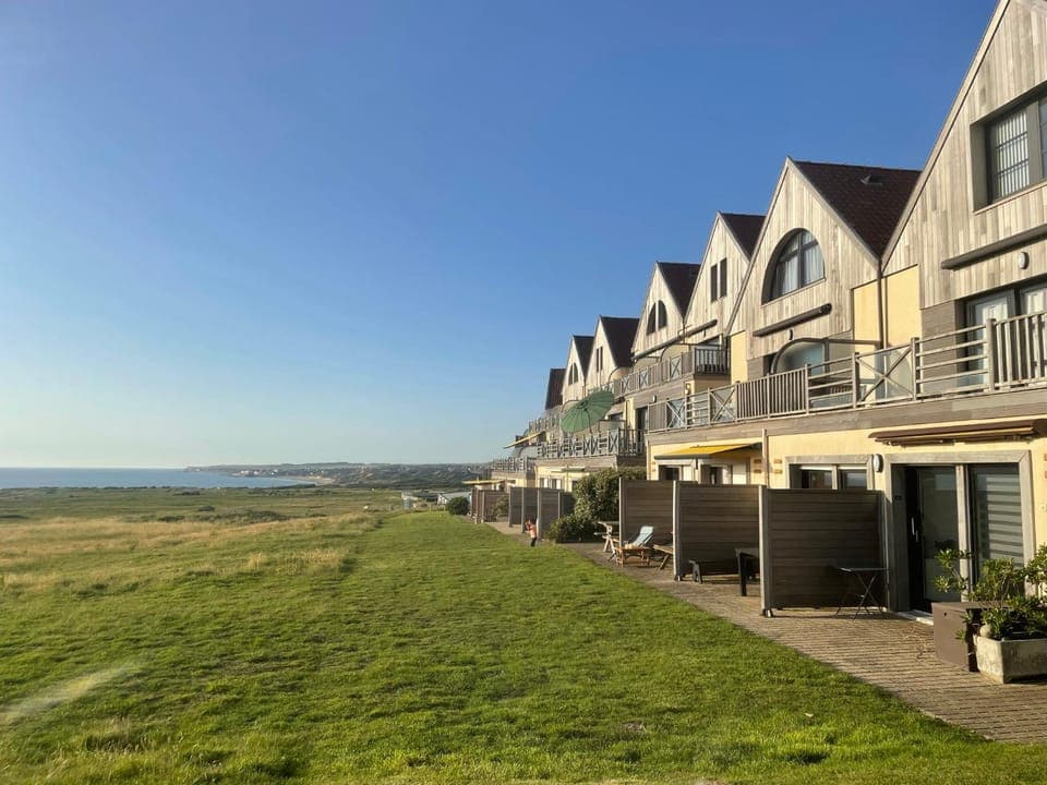 Property building, Sea view