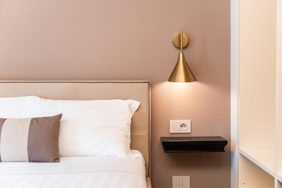 Bed, Photo of the whole room, Bedroom