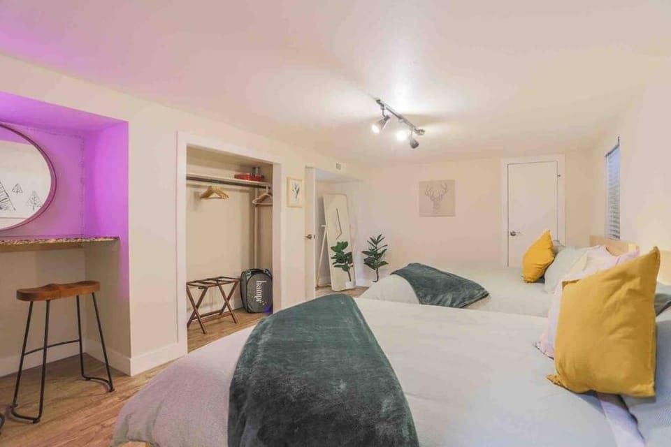 NEW! Gorgeous Colorado Getaway * Glamping Vibes * Apartment in Thornton