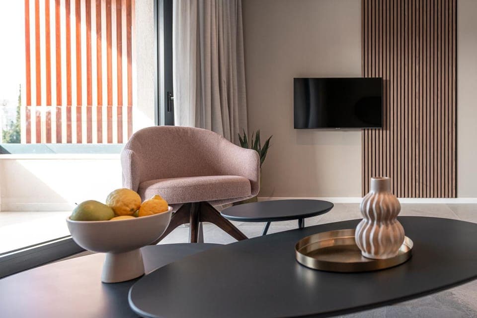 TV and multimedia, Living room, Seating area