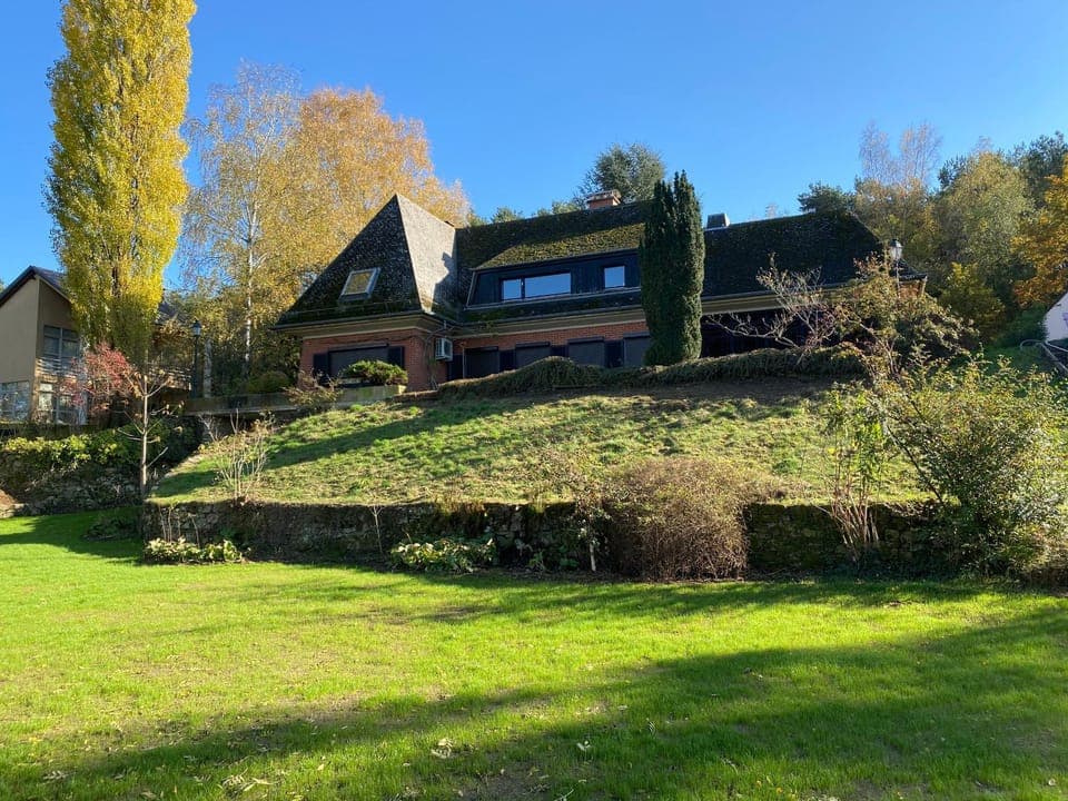 Property building, Garden