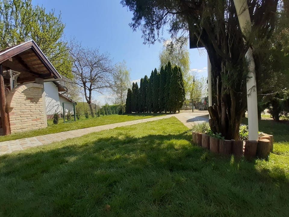 Natural landscape, Garden view