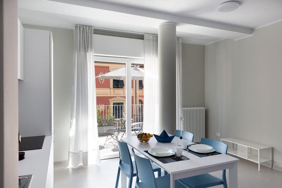 View (from property/room), Balcony/Terrace, Living room, Seating area, Dining area, air conditioner