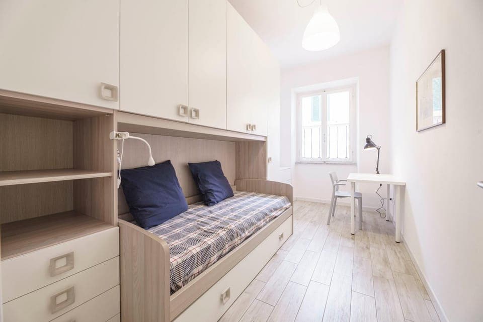 Bed, Bedroom, wardrobe