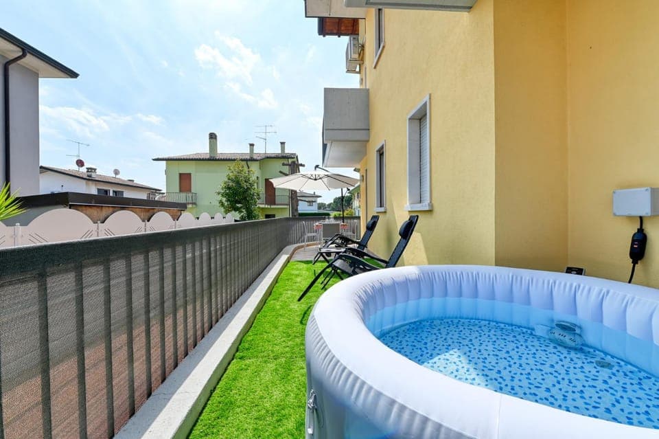 Property building, Swimming pool