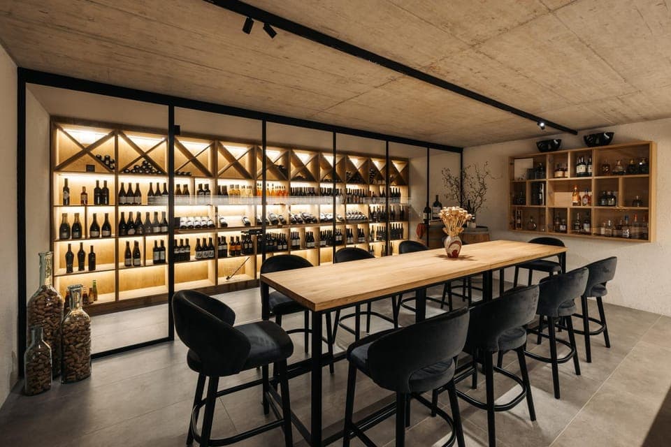 Property building, Entertainment