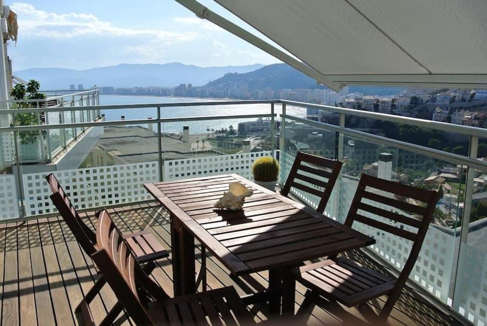 View (from property/room), Balcony/Terrace, Mountain view, Sea view