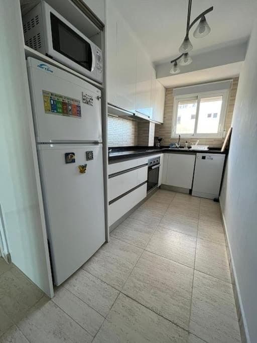 Kitchen or kitchenette, dishwasher, minibar, pet friendly, stove