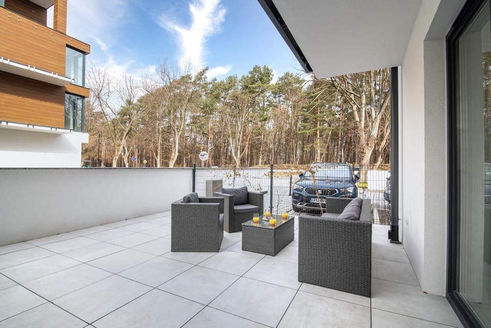 View (from property/room), Balcony/Terrace, Seating area