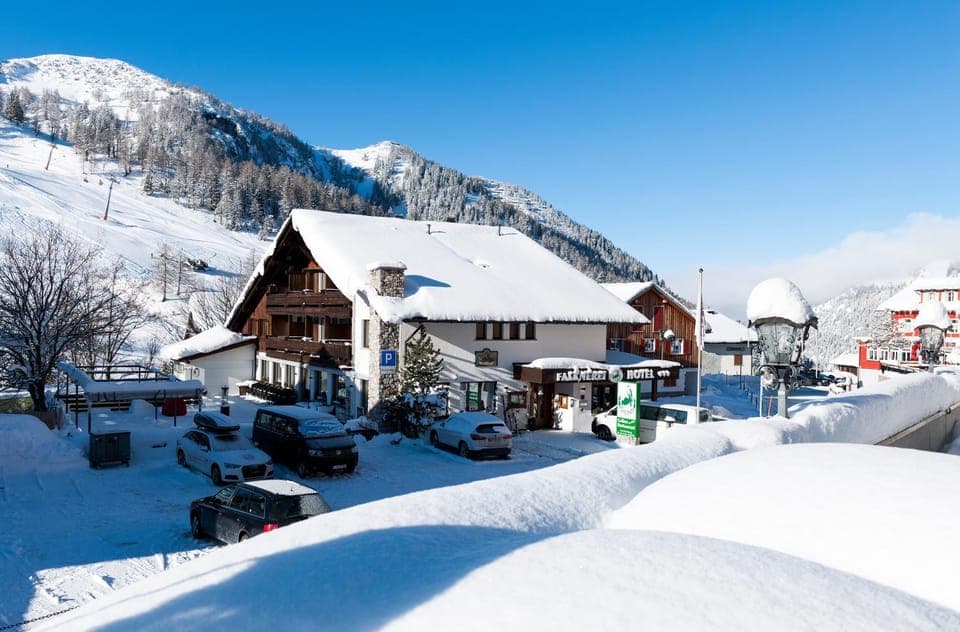 Property building, Winter