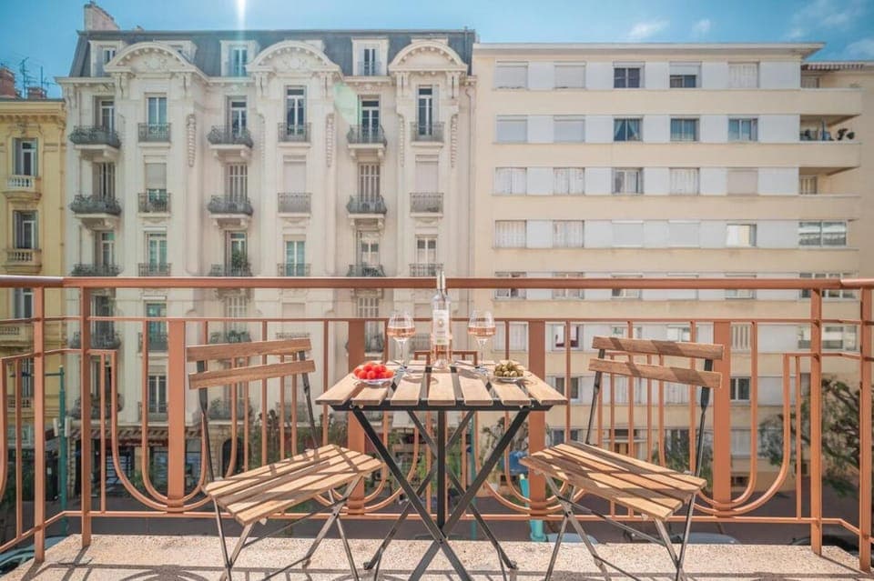 Day, View (from property/room), Balcony/Terrace, Balcony/Terrace, Dining area